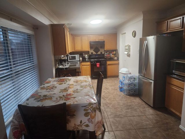 1530 Cartwright Road, Missouri City, TX 77489