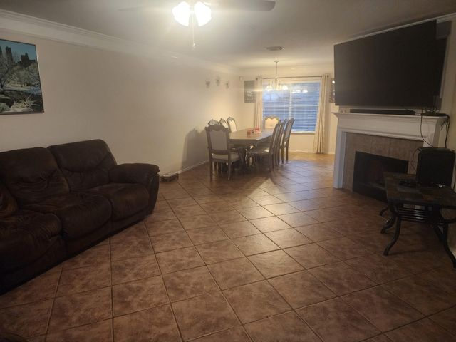 1530 Cartwright Road, Missouri City, TX 77489