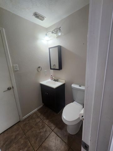 1530 Cartwright Road, Missouri City, TX 77489