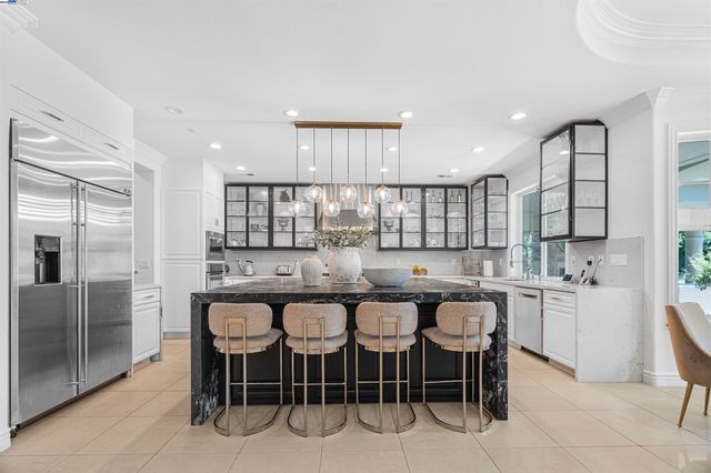 8324 Waterwell Way, Tracy, CA 95304