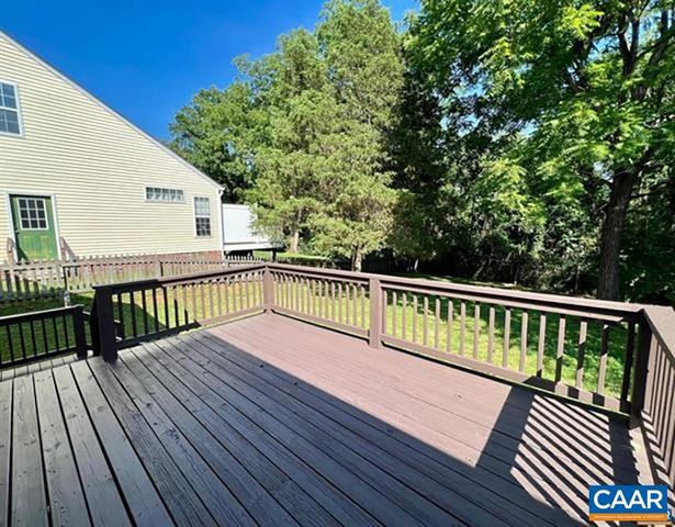 1087 WINTERGREEN LN, Charlottesville, VA 22903