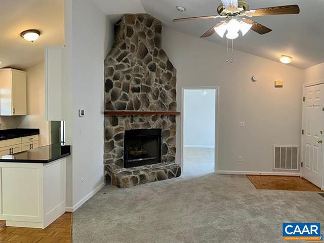 1087 WINTERGREEN LN, Charlottesville, VA 22903