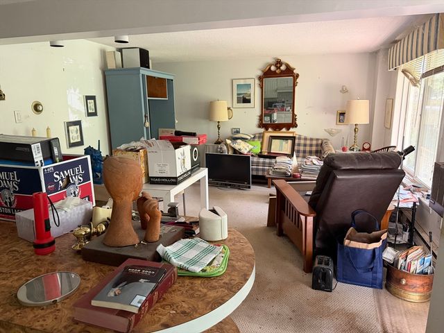 17 Miller Hill Rd, Provincetown, MA 02657