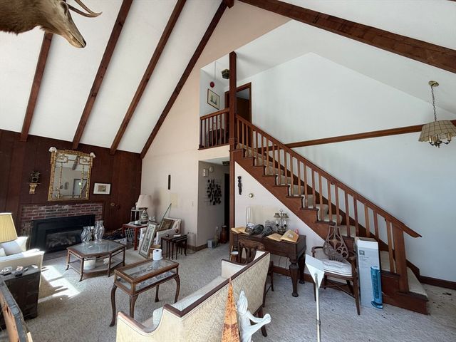 17 Miller Hill Rd, Provincetown, MA 02657
