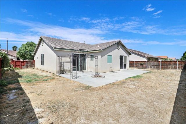 877 Peaceful Lane, San Jacinto, CA 92582