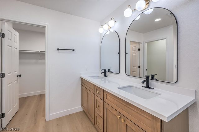 11855 Bella Luna Street, Las Vegas, NV 89183