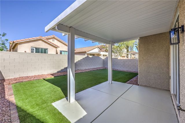 11855 Bella Luna Street, Las Vegas, NV 89183