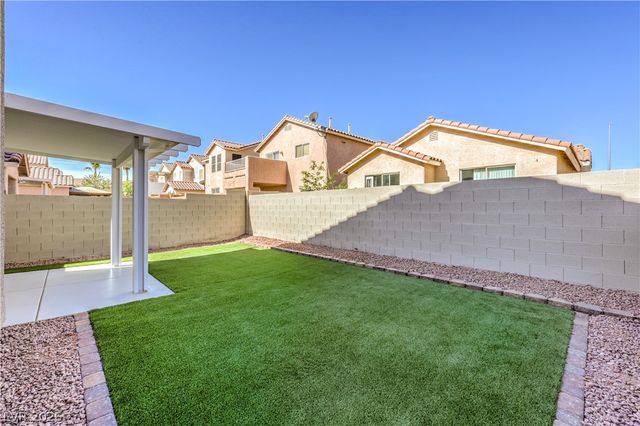 11855 Bella Luna Street, Las Vegas, NV 89183