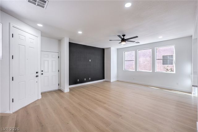 11855 Bella Luna Street, Las Vegas, NV 89183