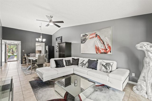 9677 86TH AVENUE, Seminole, FL 33777