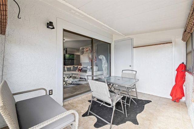 9677 86TH AVENUE, Seminole, FL 33777