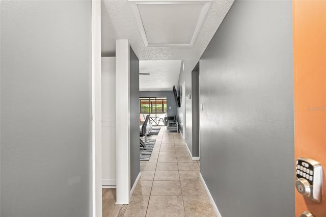 9677 86TH AVENUE, Seminole, FL 33777