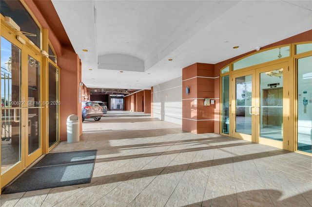 2280 SW 32nd Ave 505, Miami, FL 33145