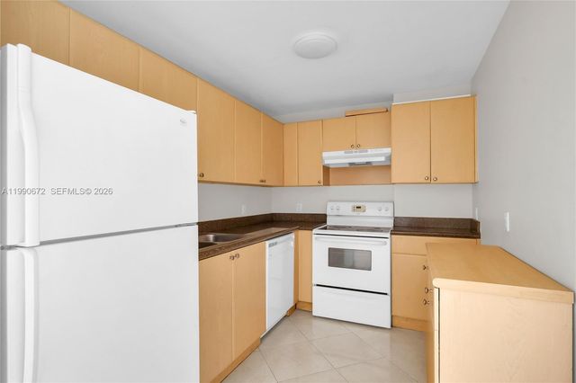 2280 SW 32nd Ave 505, Miami, FL 33145