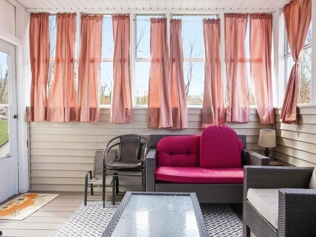 67 Ling St, Fall River, MA 02720