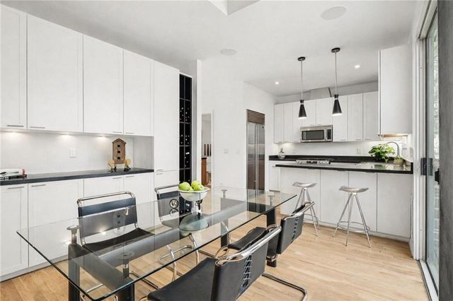 2465 Field Way NE, Atlanta, GA 30319