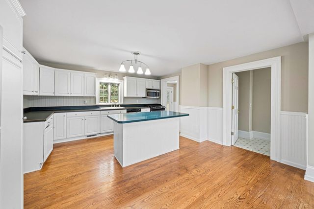 16645 Lasher Road, Hinckley, IL 60520