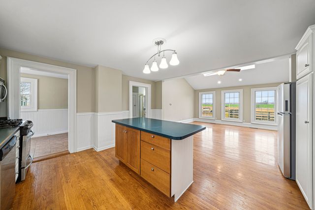 16645 Lasher Road, Hinckley, IL 60520