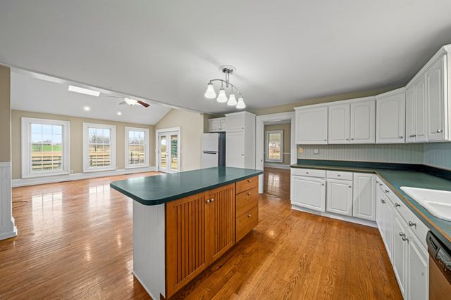 16645 Lasher Road, Hinckley, IL 60520