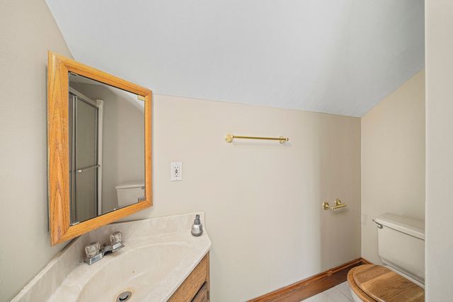 16645 Lasher Road, Hinckley, IL 60520