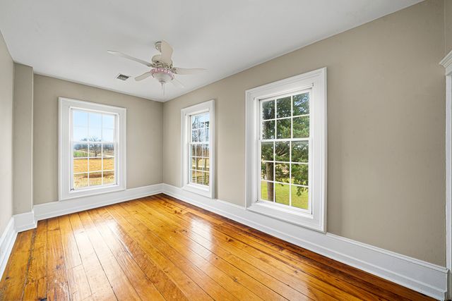 16645 Lasher Road, Hinckley, IL 60520