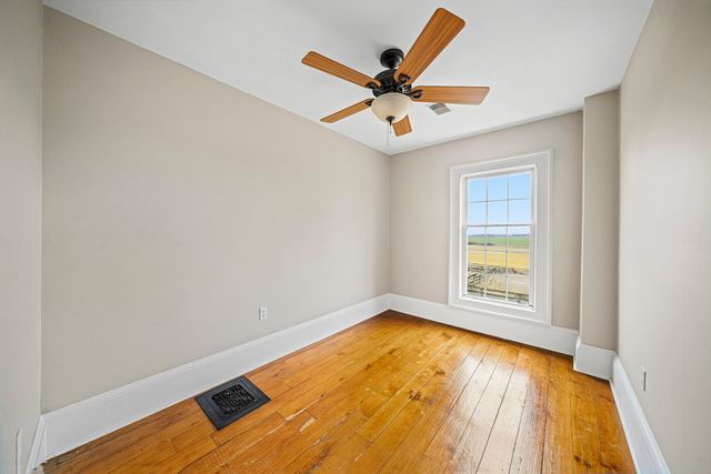 16645 Lasher Road, Hinckley, IL 60520