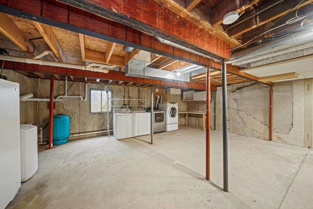 16645 Lasher Road, Hinckley, IL 60520