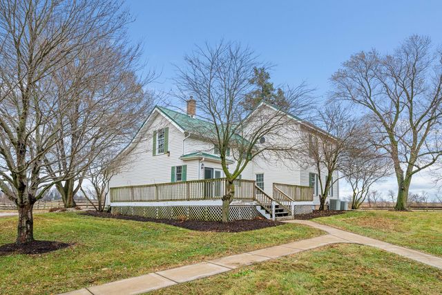 16645 Lasher Road, Hinckley, IL 60520