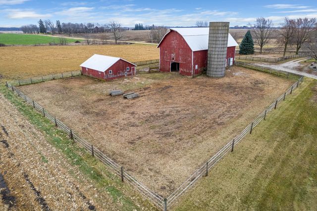 16645 Lasher Road, Hinckley, IL 60520