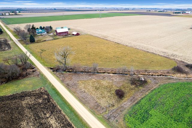 16645 Lasher Road, Hinckley, IL 60520