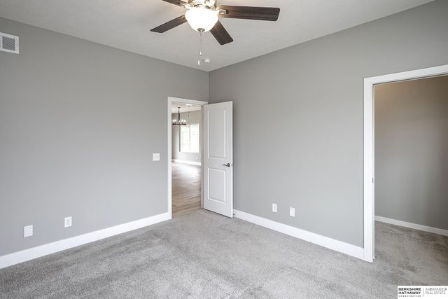 400 N Allen Street, Bennington, NE 68007