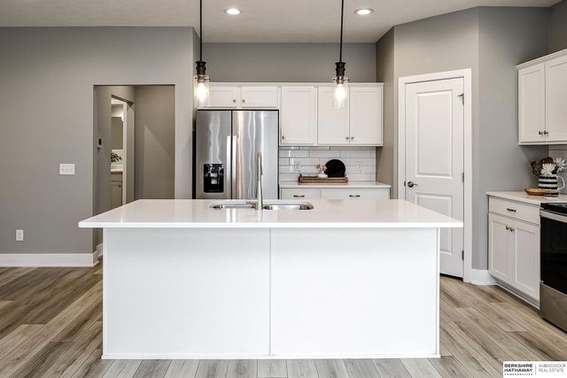 400 N Allen Street, Bennington, NE 68007