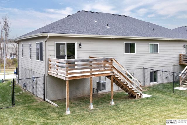 400 N Allen Street, Bennington, NE 68007