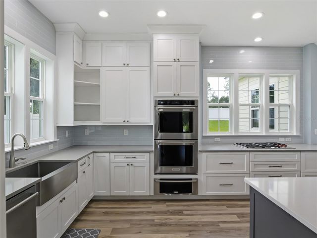 7956 LAKE NELLIE ROAD, Clermont, FL 34714