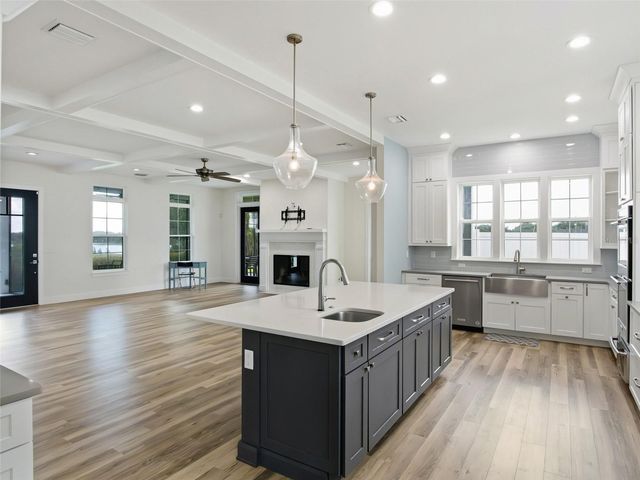 7956 LAKE NELLIE ROAD, Clermont, FL 34714