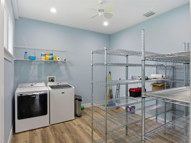 7956 LAKE NELLIE ROAD, Clermont, FL 34714