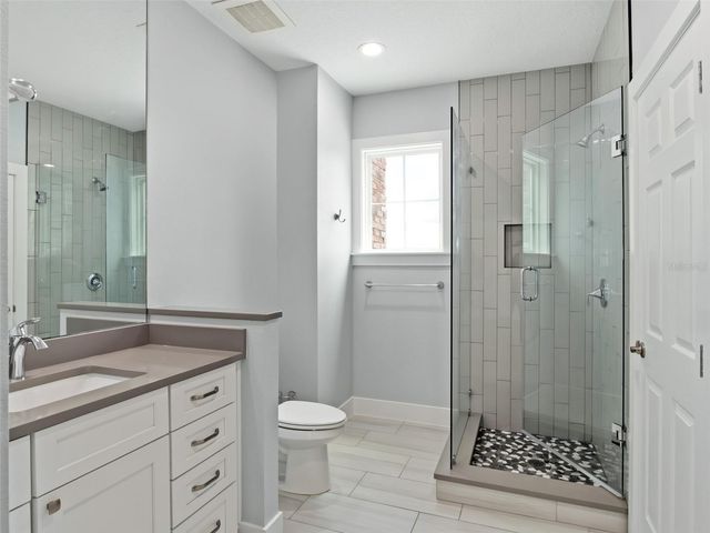 7956 LAKE NELLIE ROAD, Clermont, FL 34714