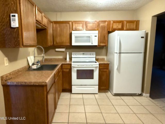 2824 Perkinston Drive, Gautier, MS 39553