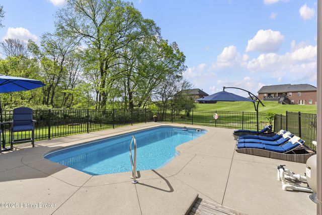 202 Mill Stone Way, Bardstown, KY 40004