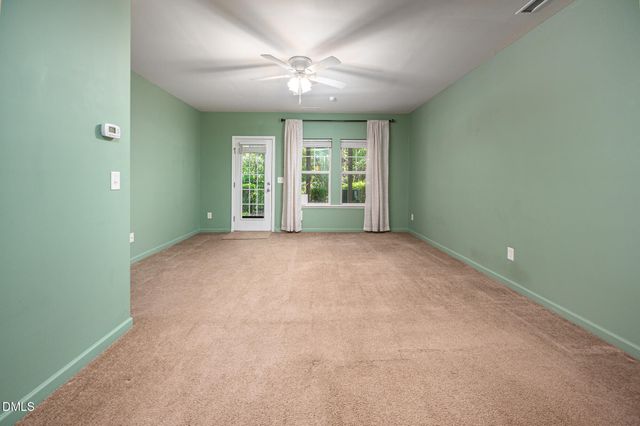 100 Stratford Lakes Drive Unit 262, Durham, NC 27713