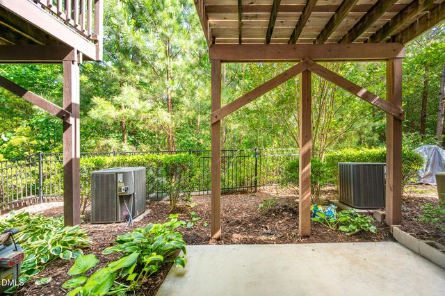 100 Stratford Lakes Drive Unit 262, Durham, NC 27713