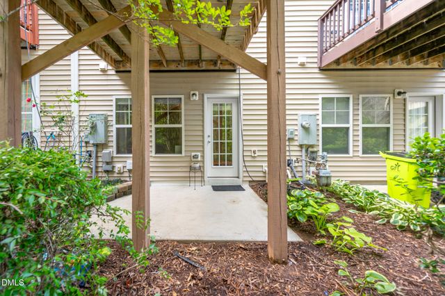 100 Stratford Lakes Drive Unit 262, Durham, NC 27713