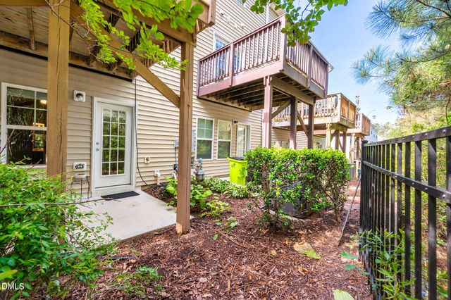 100 Stratford Lakes Drive Unit 262, Durham, NC 27713