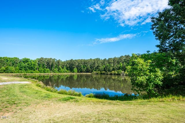 100 Stratford Lakes Drive Unit 262, Durham, NC 27713