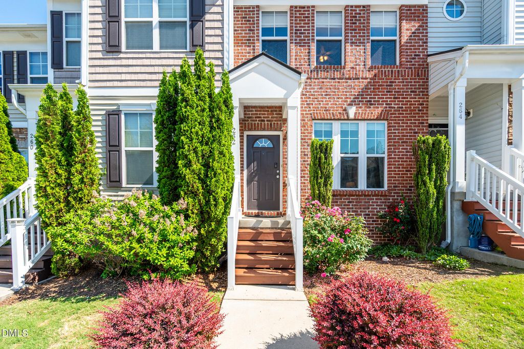 100 Stratford Lakes Drive Unit 262, Durham, NC 27713