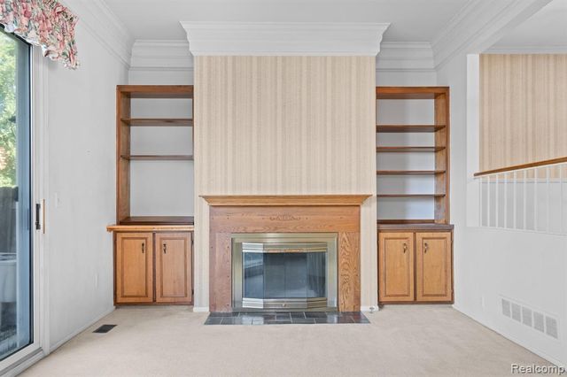 42948 Richards Court 5, Northville, MI 48167