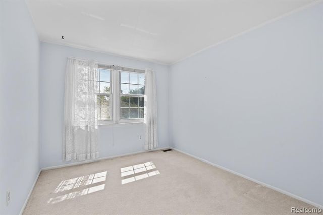 42948 Richards Court 5, Northville, MI 48167