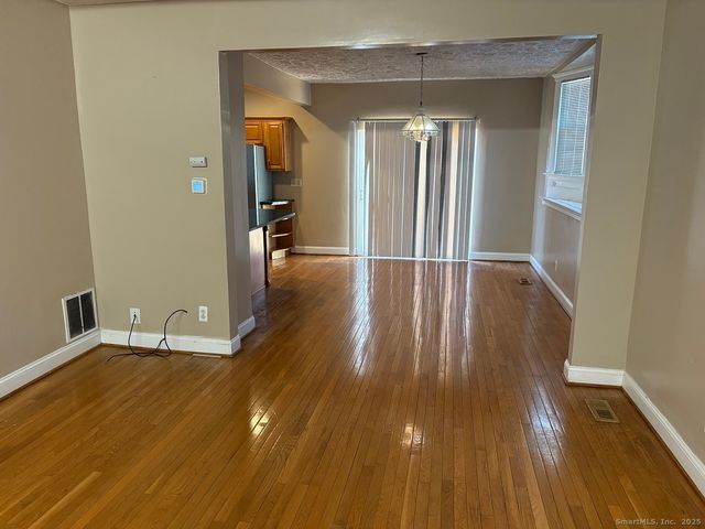 406 Newhall Street, Hamden, CT 06511