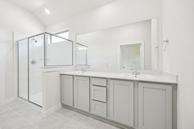 646 Briar Drive, Lavon, TX 75166