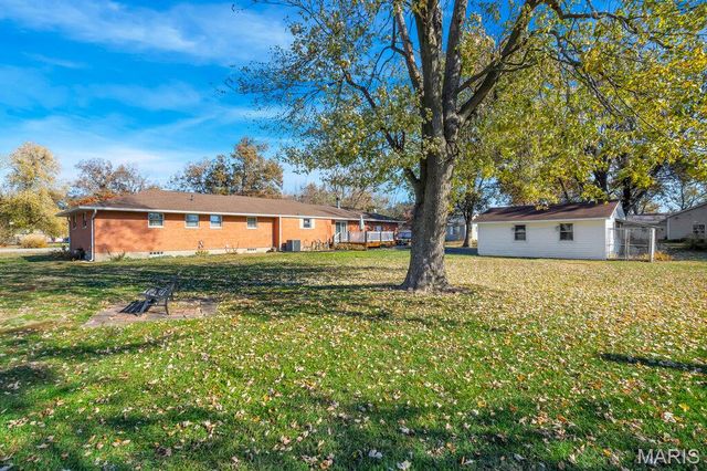 1135 Common Field Street, Portage Des Sioux, MO 63373